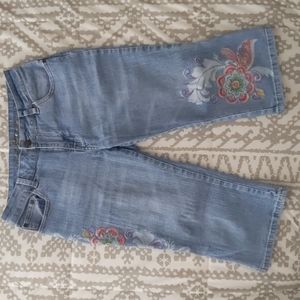 Embroidered denim capris